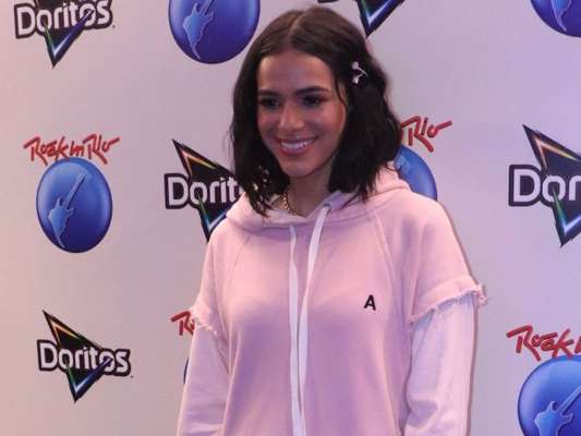 Bruna Marquezine revela desejo de lançar linha de roupas, em 6 de outubro de 2019