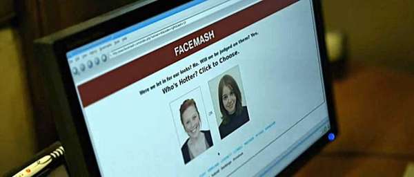 Prólogo - Em 28 de outubro de 2003, Mark Zuckerberg lança o Facemash, um predecessor do Facebook. Usando fotos do sistema de alunos de Harvard, o site pedia aos usuários que escolhessem qual era a garota mais ‘atraente’ entre duas opções.