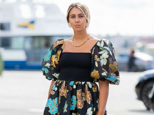 Vestidos e saias midi românticos estão na moda! Inspire-se nos looks para o verão