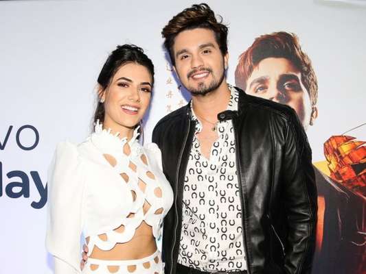 Luan Santana contou que pensa em morar com Jade Magalhães antes do casamento