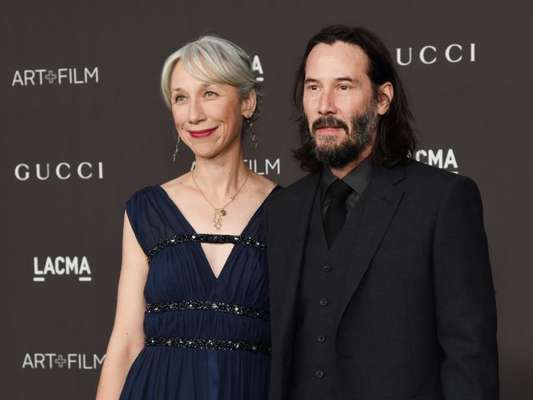 Keanu Reeves assume 1º namoro em quase 20 anos. Saiba quem é Alexandra Grant, artista plástica dedicada à filantropia em matéria nesta terça-feira, dia 05 de novembro de 2019