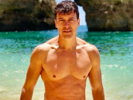 Rodrigo Faro chamou a atenção dos internautas ao apresentar mais uma parte de sua mansão