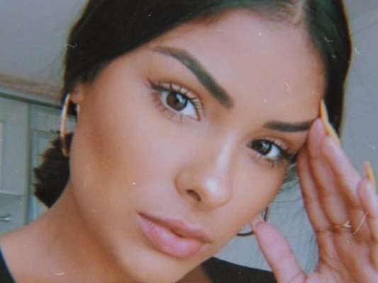Ex-BBB Munik Nunes pediu que fãs aceitem o fim do seu casamento nesta segunda-feira, 2 de dezembro de 2019