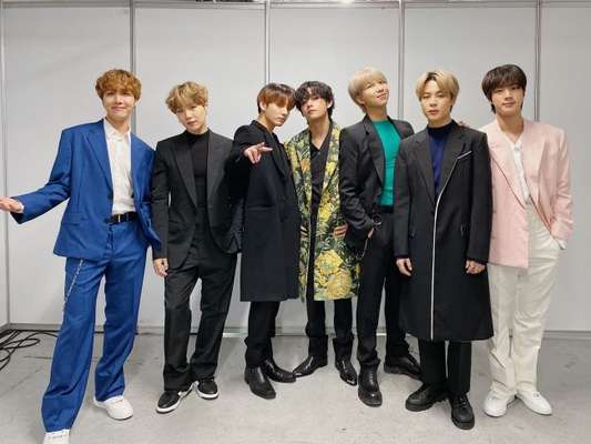 O BTS quebrou a internet depois de finalmente revelar nome do novo álbum e data do comeback