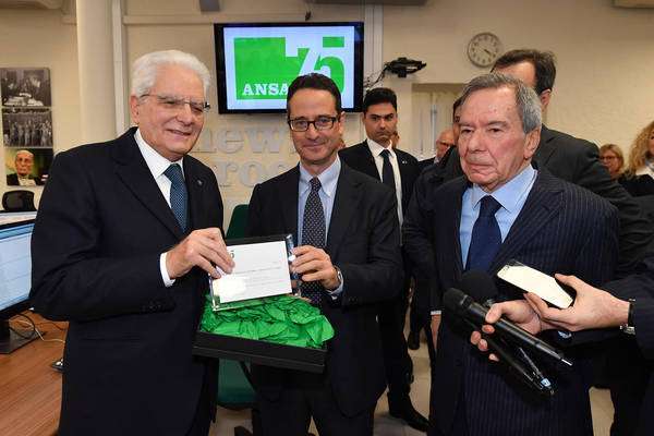 Sergio Mattarella visita sede da ANSA, em Roma