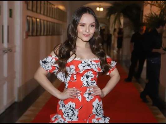 Larissa Manoela vai viver as irmãs Isabela e Isadora na novela 'Além da Ilusão', que marca sua estreia na Globo