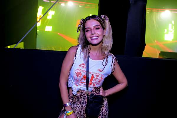 Giovanna Lancelotti curtiu folia em Salvador