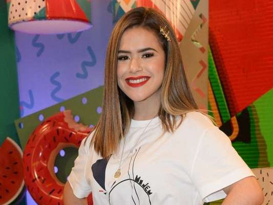 Aniversário de Maisa Silva teve choro, homenagem de Luan Santana e meme