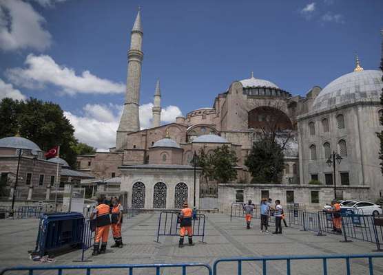Turquia poderá converter a Basília Santa Sofia novamente em mesquita