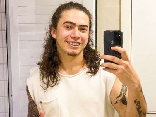 Whindersson Nunes é chamado de 'boi' por deputado e protagoniza briga na internet
