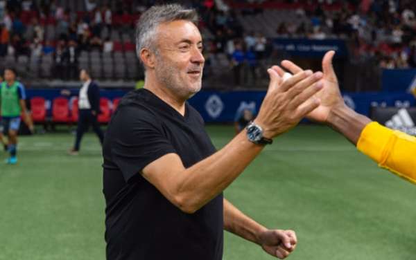 Imagens de Domènec Torrent, que está acertado com o Flamengo
