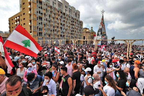 Protesto contra sistema político em Beirute