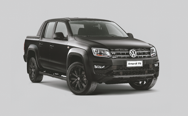 Amarok V6 Extreme com pacote kit Black Style.