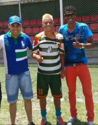 Breno Lopes com Marlon Maranhão (esq.) nos tempos da várzea em Belo Horizonte