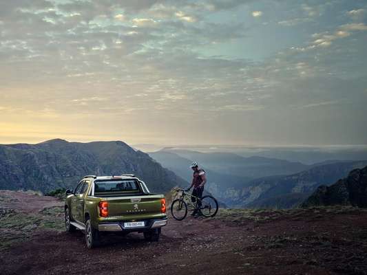 Peugeot Landtrek.