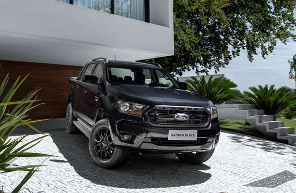 Ford Ranger Black 2021.