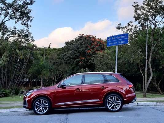 Audi Q7 S Line 3.0 TFSI Quattro.