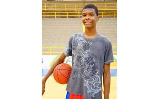 vc repórter: jogador de basquete de 14 anos morre afogado no interior de SP