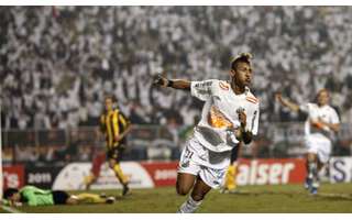 Neymar deseja sorte e pede ousadia e alegria ao Santos diante do