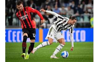 Juventus e Milan empataram em 1 a 1 no jogo do primeiro turno do Italiano (Foto: ISABELLA BONOTTO / AFP)
