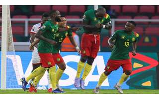 Camarões teve o melhor ataque da fase de grupos na competição (Foto: Kenzo Tribouillard/AFP)