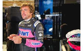 Alonso afirmou que Hamilton manteve alto nível de pilotagem, mas carro não permite resultados melhores 