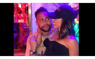 Neymar e Bruna Biancardi curtiram dia em hotel de luxo em Dubai (Reprodução/Instagram Neymar)