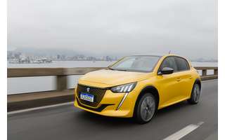Peugeot vai ampliar oferta dos elétricos e-208 GT e e-Expert no Brasil