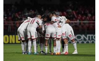 O encontro será válido pelo jogo de ida das equipes nas oitavas de final da Copa Sul-Americana (Foto: Rubens Chiri/São Paulo FC)