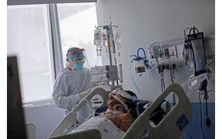 Paciente internado com Covid em Bogotá
 3/6/2021    REUTERS/Luisa Gonzalez