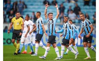 Grêmio busca contra o Bahia primeira vitória contra algum time do G4 (FOTO: LUCAS UEBEL/GREMIO FBPA)