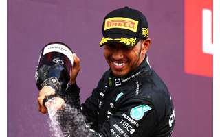 Hamilton não pára de bater recordes na F1