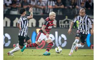 Flamengo e Atlético-MG se enfrentam pelas oitavas da Copa do Brasil (Foto: Daniel Teobaldo / LANCEPRESS!)
