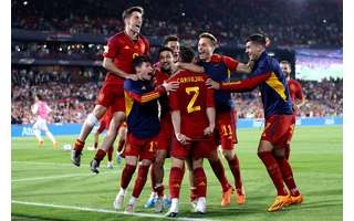 Nos pênaltis, Espanha bate Croácia e se sagra campeã da Nations League