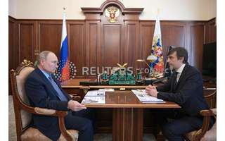 Putin with Education Minister Kravtsov in Moscow 6/15/2021 Sputnik/Alexei Truzhinin/Kremlin via REUTERS 