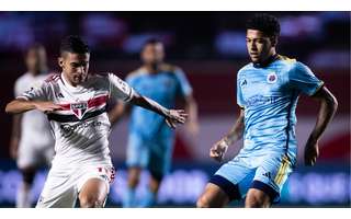 São Paulo vence Grêmio no Morumbi e pula para o 10º lugar no Brasileirão