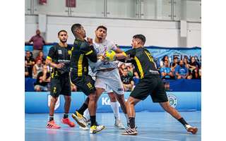 Praia Clube apresenta elenco para a Liga Nacional de Handebol