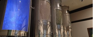 Tour pela antiga fábrica da Heineken em Amsterdã dura em média 2 horas