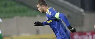 Dzeko em jogo pela Bósnia 