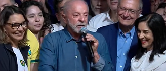 Lula discursa após vitória