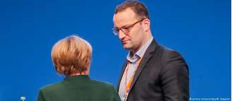 Spahn é um dos maiores críticos às políticas de Merkel dentro da União Democrata Cristã (CDU)
