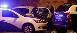 Em pleno centro do Rio de Janeiro, criminosos abriram fogo de um veículo emparelhado ao de Marielle 