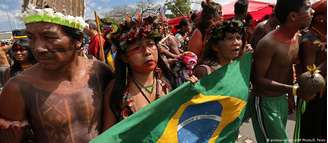 Em abril de 2018, protesto de indígenas em Brasília pediu respeito à demarcação de terras