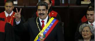 Maduro em cerimônia de posse em Caracas