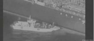 EUA afirmam que imagens seriam de navio iraniano removendo mina não detonada de petroleiro atingido 