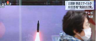 Televisão japonesa mostra disparo de míssil norte-coreano