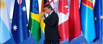 Bolsonaro durante a cúpula do G20 em Roma, que antecedeu a conferência do clima