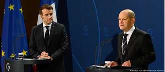 O presidente francês, Emmanuel Macron, e o chanceler federal alemão, Olaf Scholz, se reuniram em Berlim