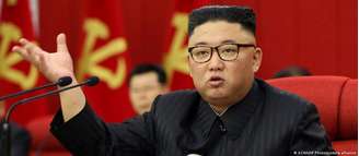 Kim Jong-un convocou reunião da cúpula do governo e ordenou ações de combate à pandemia