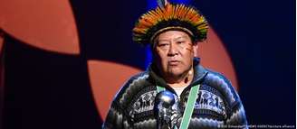 Davi Kopenawa Yanomami: "Estou me sentindo triste, revoltado e com vontade de me vingar. A alma do xamã está chorando."